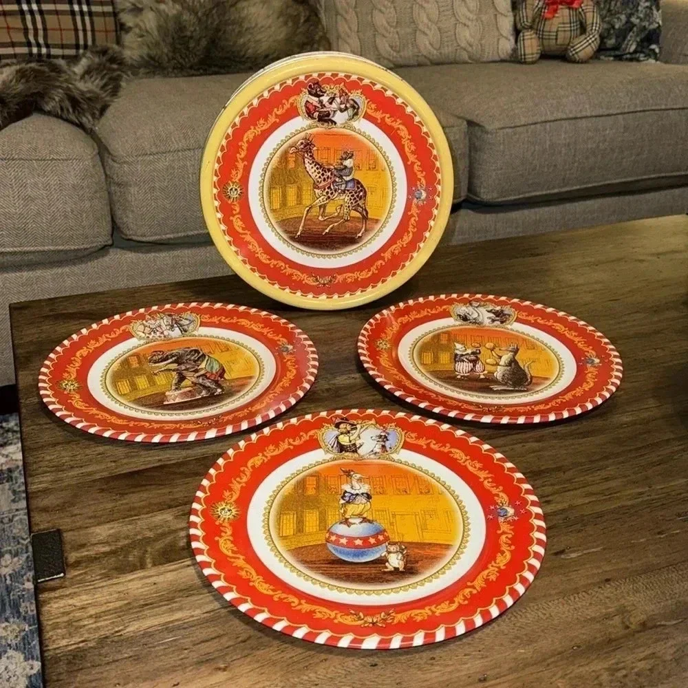 VTG 2006 Restoration Hardware RH Circus Themed Set Of 3 Tin Plates Tin Container